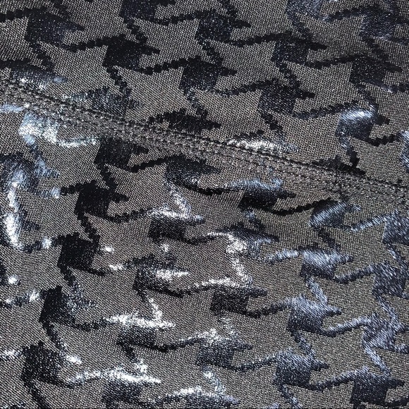 High Rise Glossy Leggings - Picture 7 of 10